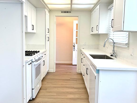 3rd image of 311 San Miguel Dr