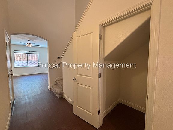 5th image of 1312 Saltern Dr