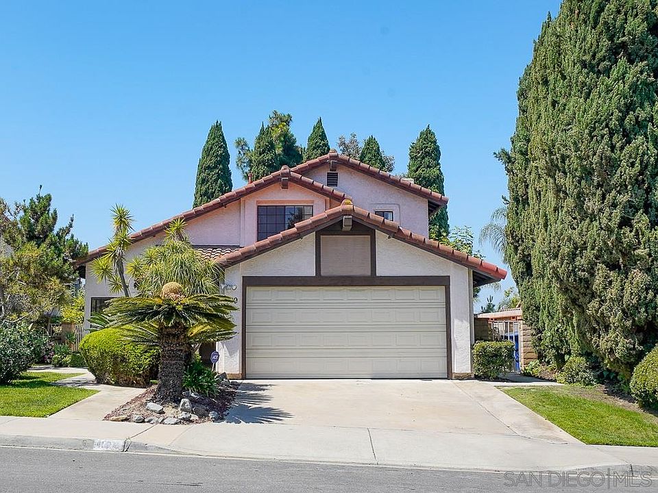 1st image of 409 Hidden Vista Dr