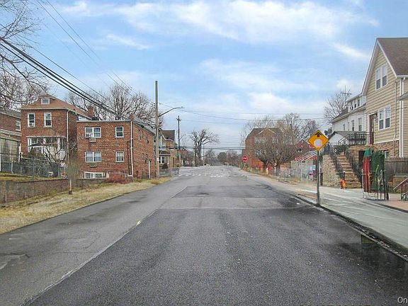 2nd image of 3963 Duryea Avenue