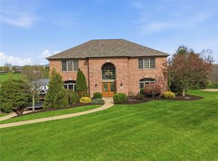 315 Fox Run Dr, Venetia, PA 15367