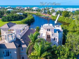 5352 Barefoot Bay Ct, Bonita Springs, FL 34134