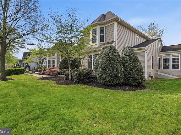 3rd image of 2655 Brook Valley Rd