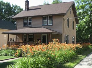 4498 Rainbow Rd, South Euclid, OH 44121