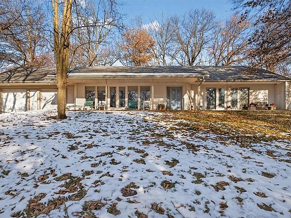 2nd image of 3724 N Perrin Rd