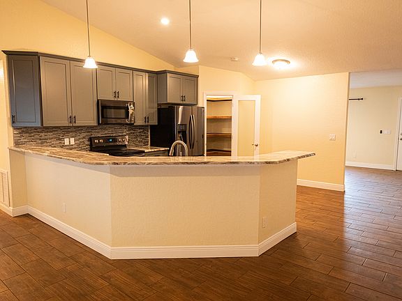5th image of 5451 NW 52nd Ave