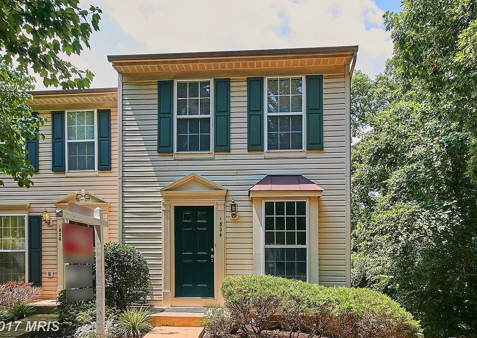 1st image of 1824 Tiger Lily Cir #28