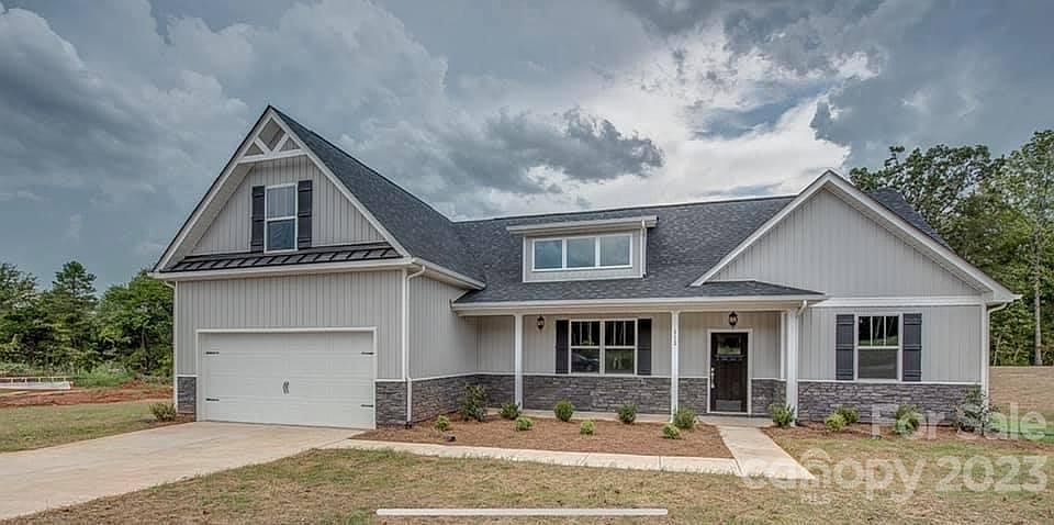 1st image of 219 Spring Creek Dr #15