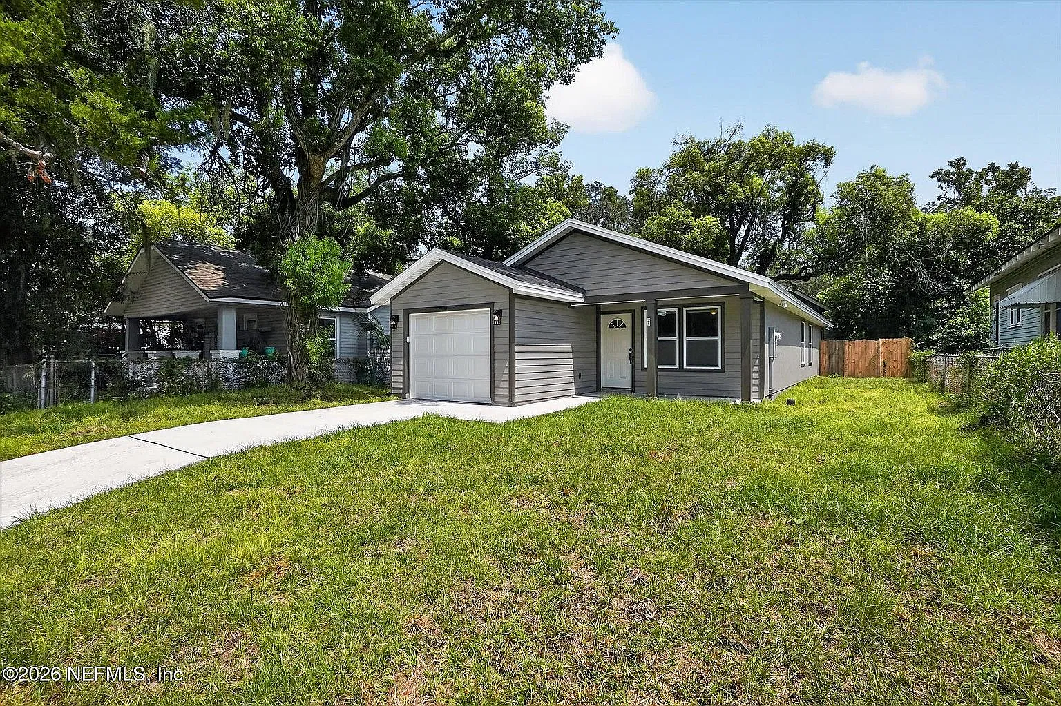 4 bed, 1200 sqft, $1,700 — Photo 1