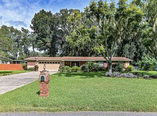 854 Pineapple Rd, South Daytona, FL 32119