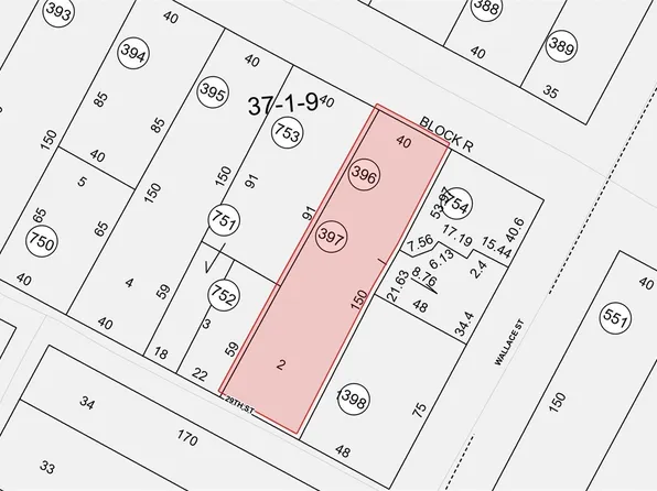 303 Lowell St, Vandergrift, PA 15690