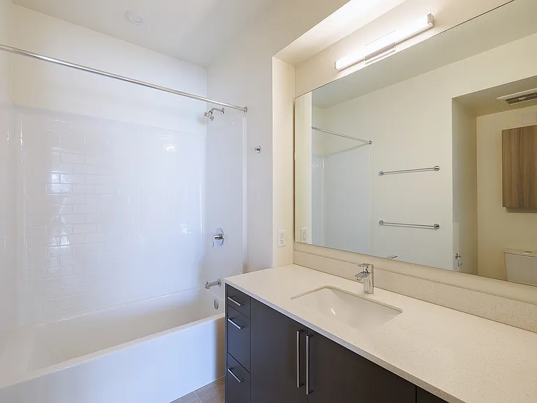2-Bed Bath