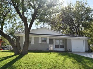 602 E Vista Dr, Garland, TX 75041