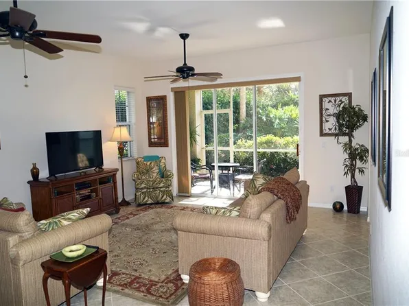 101 Ravinia Cir #1, Venice, FL 34292