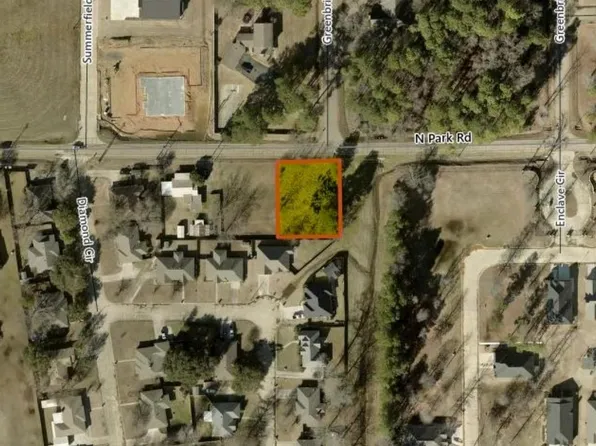 N Park Rd, Texarkana, TX 75503