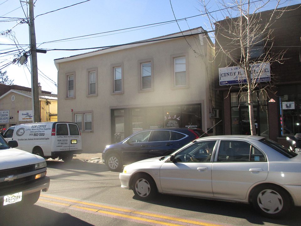 1st image of 147 Franklin Ave #B