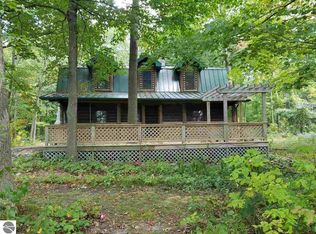 2560 E Deerfield Rd, Mount Pleasant, MI 48858