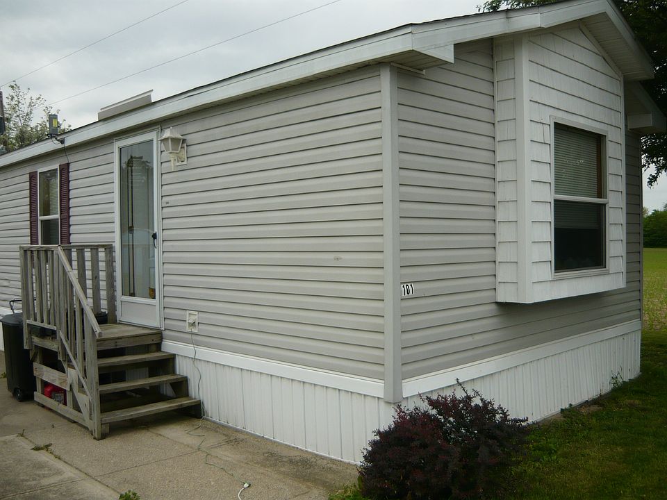 1st image of 101 Paisley Dr