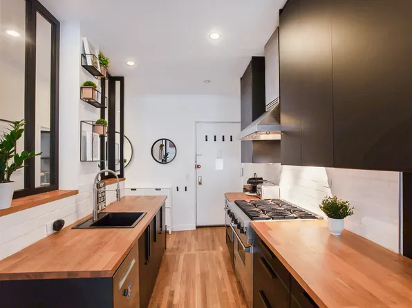 58 West 106th Street image 3 of 6