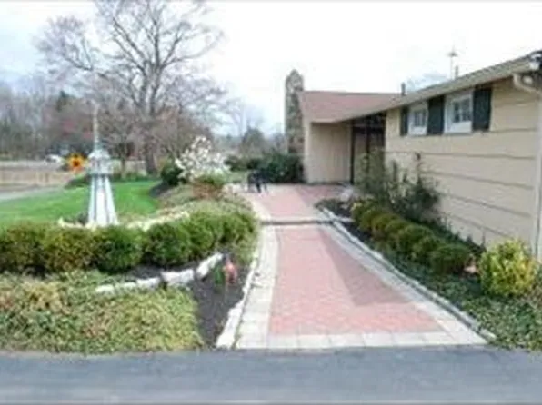 136 Sadsbury Ave, Christiana, PA 17509