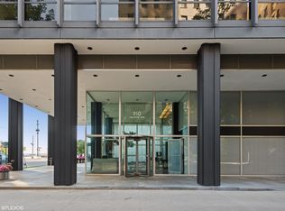 910 N Lake Shore Dr #817, Chicago, IL