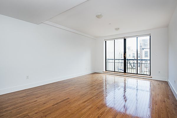 1st image of 80 Meserole St APT 2N