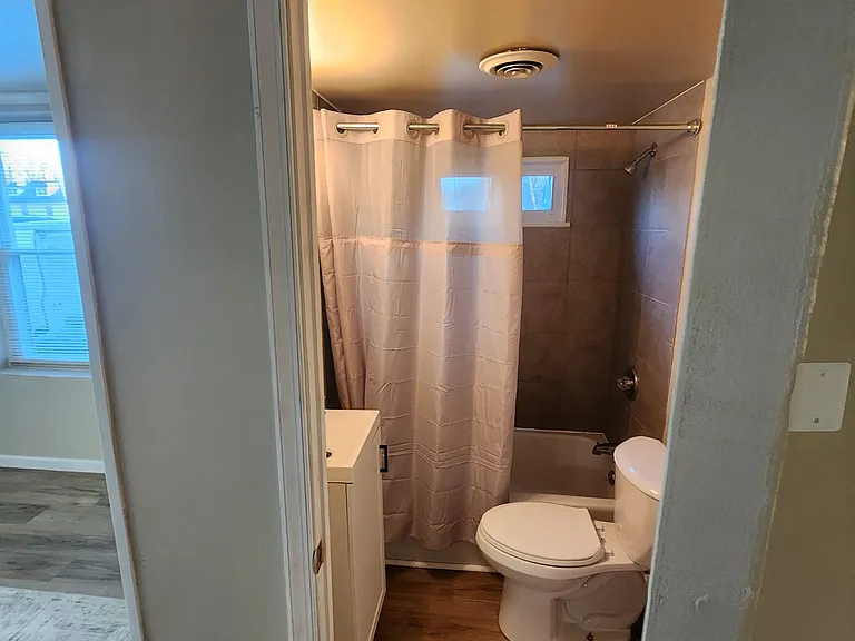 6213 Frederick Rd — Photo 11
