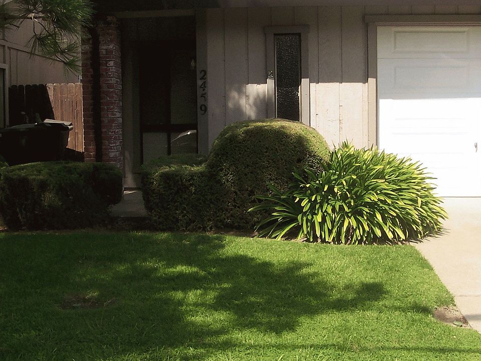 1st image of 2447 Larkspur Ln