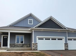 1880 Archer St, Shakopee, MN 55379