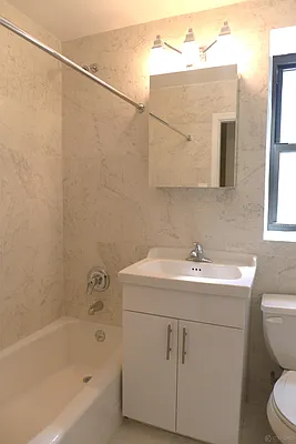 Rented by Oxford Property Group | media 22