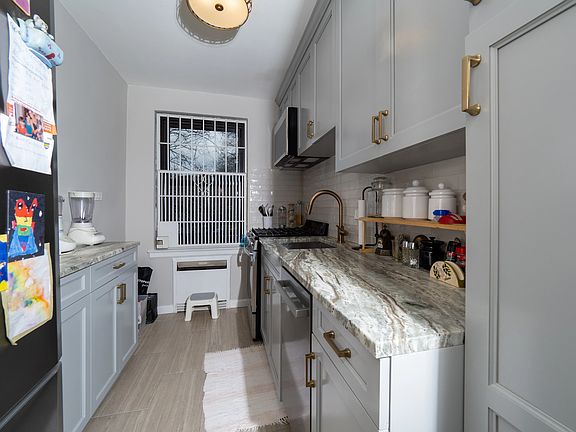 3rd image of 213-06 75th Ave #3L