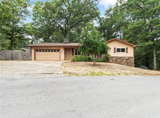 5 Hatcher Dr, Bella Vista, AR 72715
