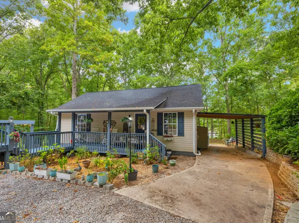 26 Chief Ln, Hartwell, GA 30643