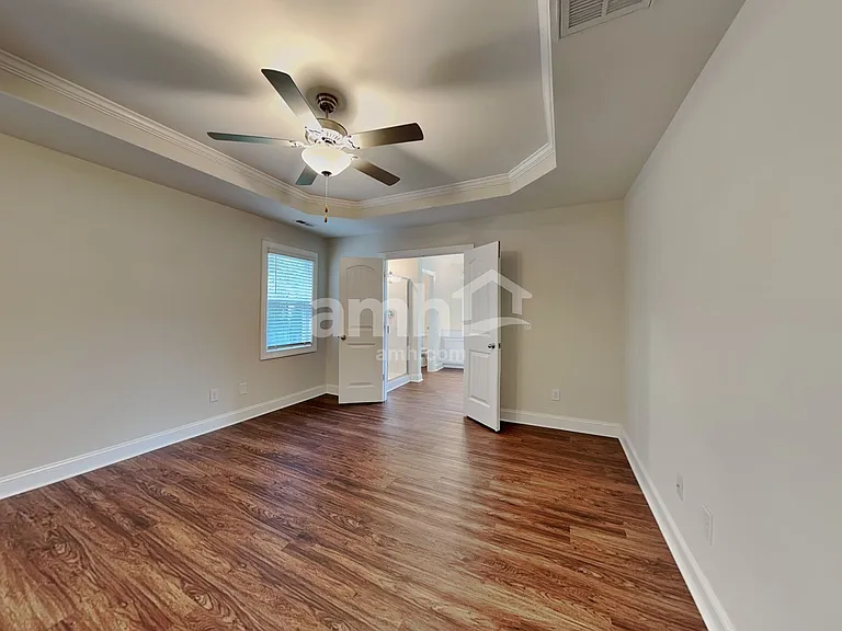 409 Forest Glen Dr — Photo 9