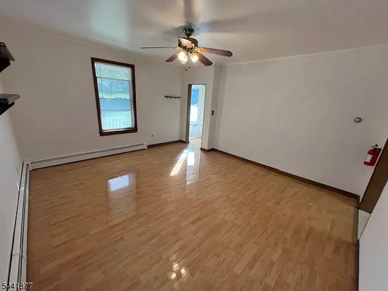226 Main St #C — Photo 7