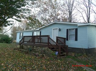 48467 28th Ave, Bangor, MI 49013