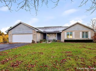 23209 Cals Ct, Harvard, IL 60033