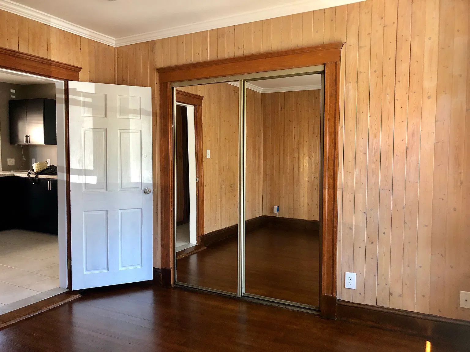 4 bed, 2208 sqft, $1,350 — Photo 4