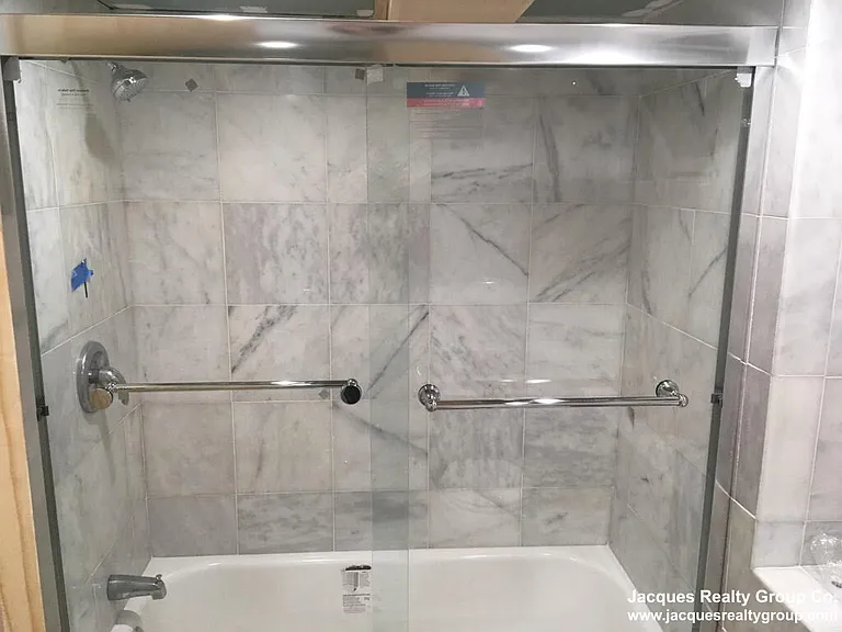 548 Broadway #2 — Photo 18