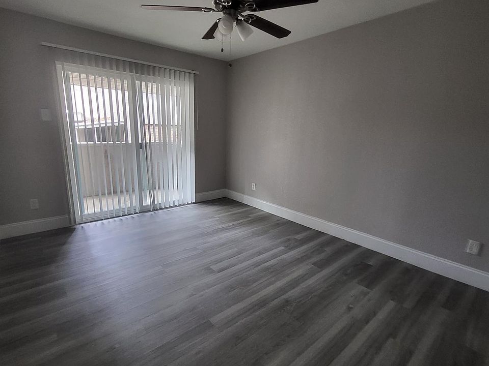 2nd image of 7120 San Mateo Blvd APT 245