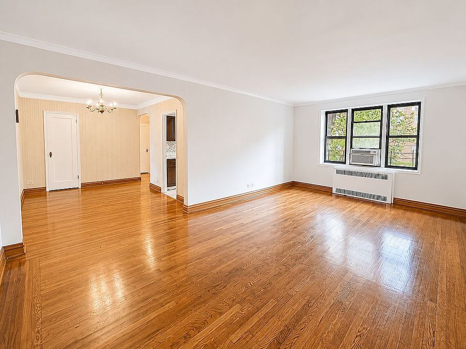 1st image of 6910 Yellowstone Blvd APT 114