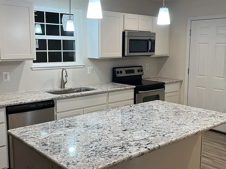 345 Kyle Rd — Photo 3