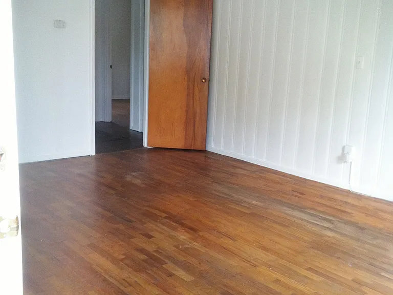 705 Jackson Blvd — Photo 3