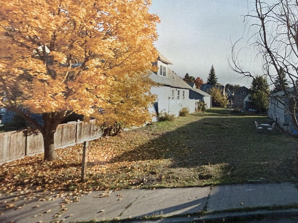 1st image of 2619 W Sharp Ave