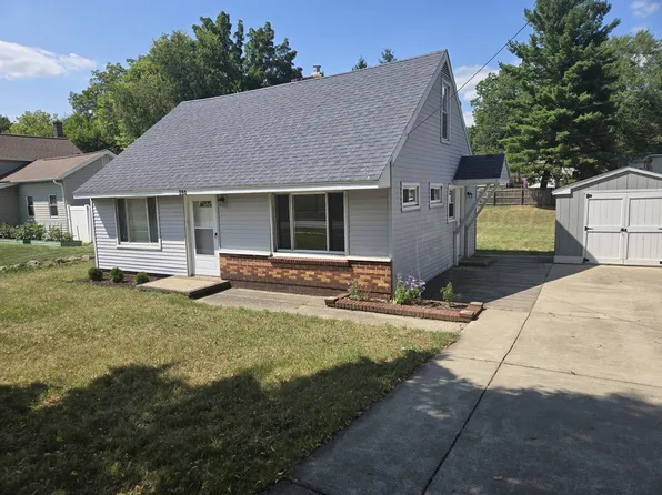 426 W Main St, Middleville, MI 49333