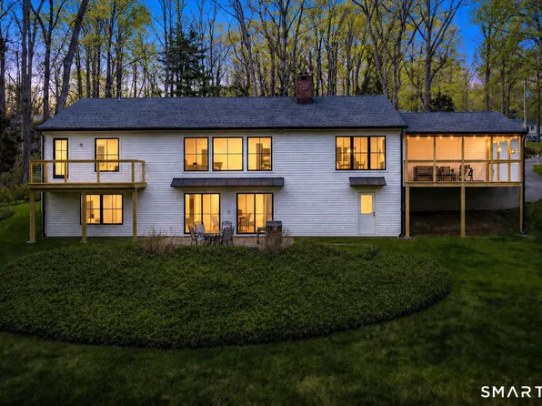 2 Charcoal Lane, Westport, CT 06880