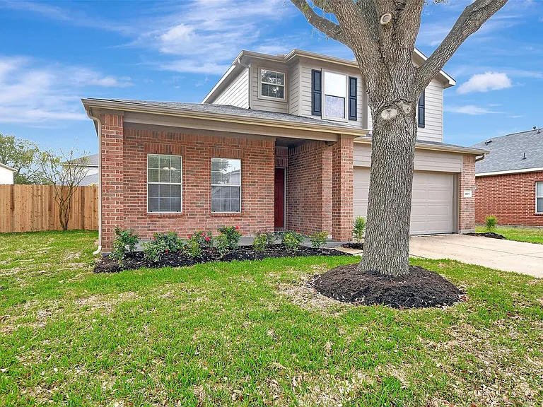 4423 Garden Ridge Ct — Photo 2