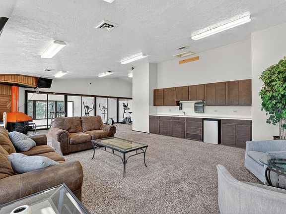 4th image of 1534 Bench Rd APT E03