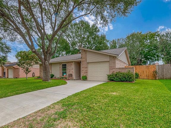 5th image of 2727 Pheasant Creek Dr