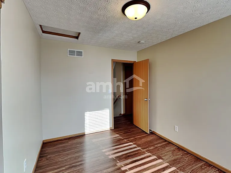 378 Wheatfield Dr — Photo 18